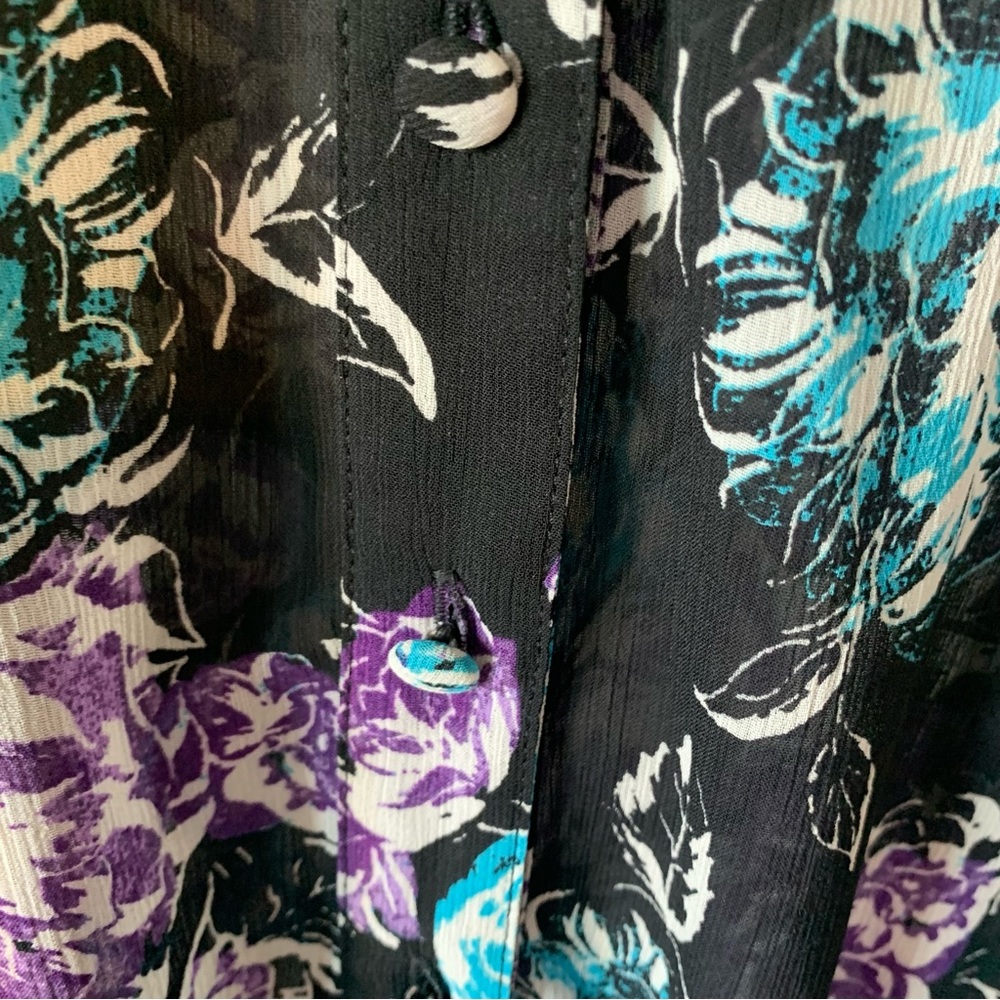 Torrid sheer black floral blouse size 2 - Picture 9 of 14